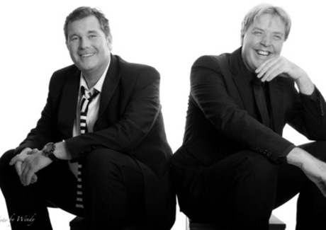 Johnny Valentino a.k.a. Wally Preyll allround entertainer te boeken bij www.johnnyvalentino.eu